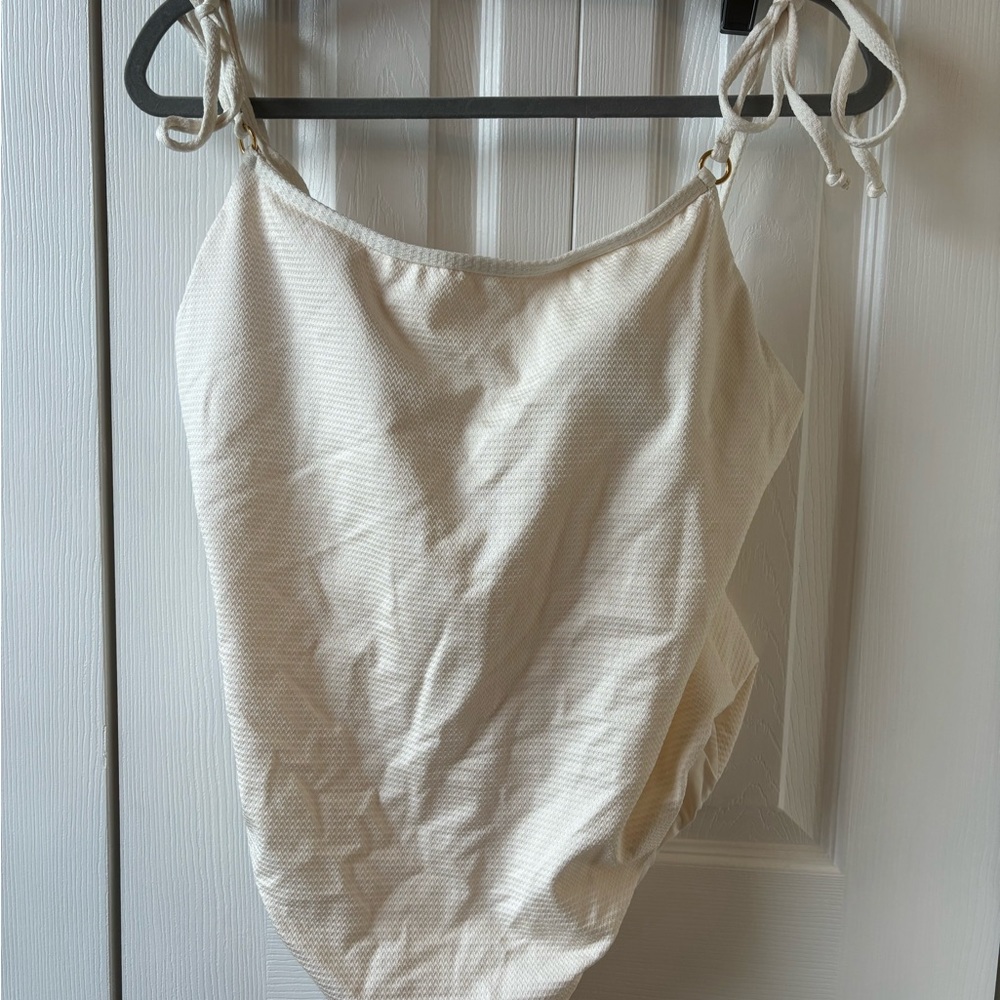 New 1x One Piece Bathing Suit